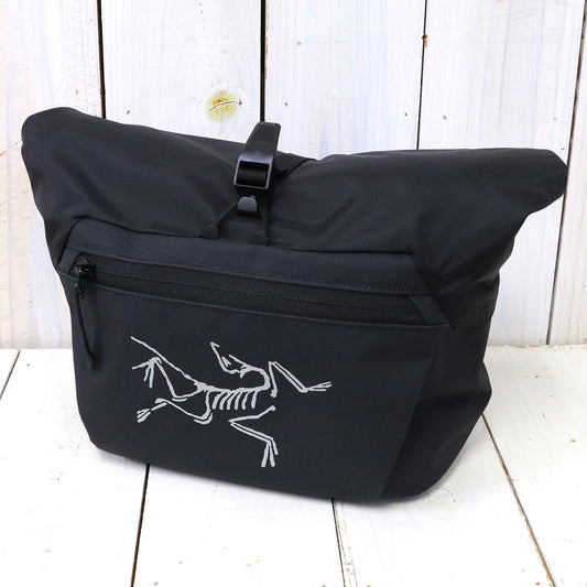 ARC'TERYX『Ion Chalk Bucket』(Black)