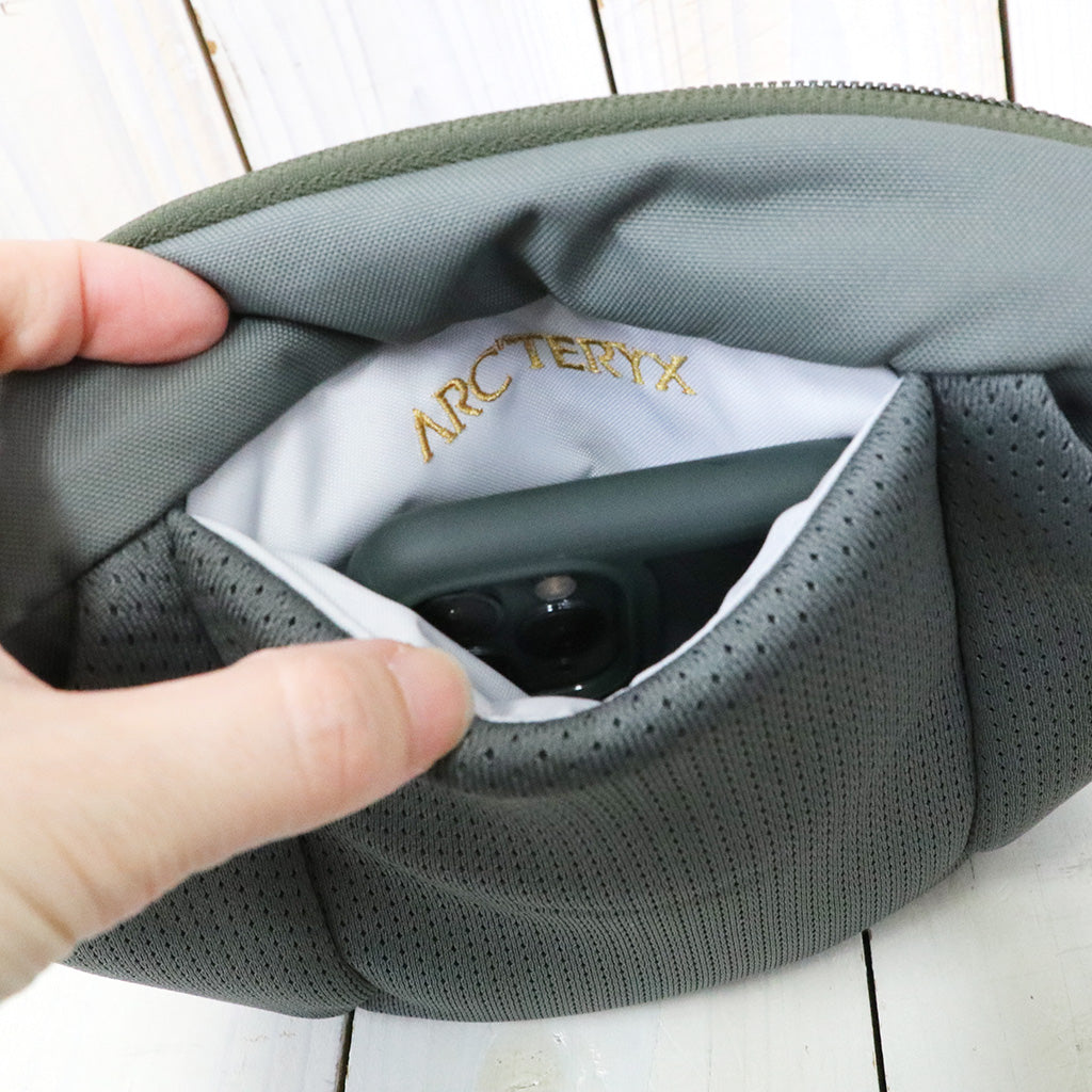 ARC'TERYX『Mantis 2 Waist Pack』(Forage/Tatsu/Yukon)