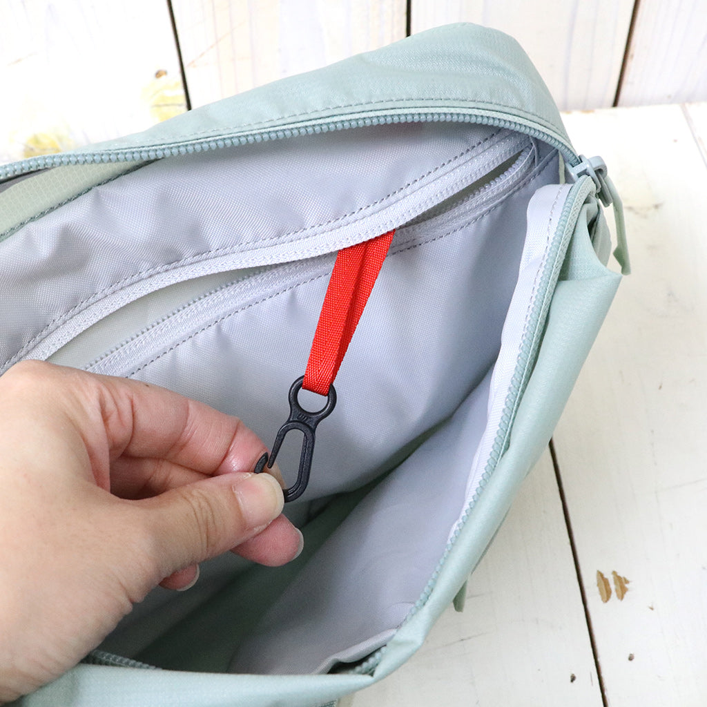 ARC'TERYX : Heliad Crossbody (Stone Green)