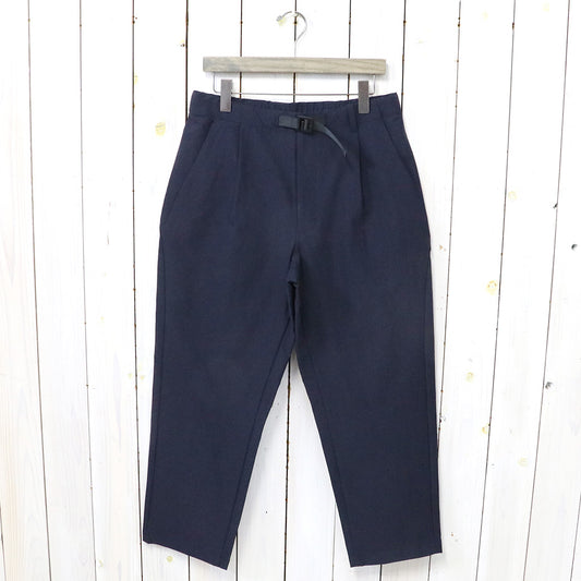 Goldwin『One Tuck Tapered Ankle Pants』(ダークネイビー)