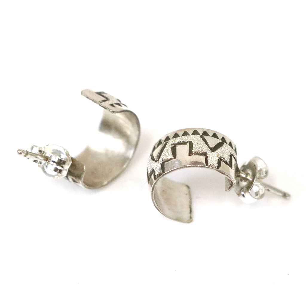 Indian Jewelry : Navajo Artisan Pierce