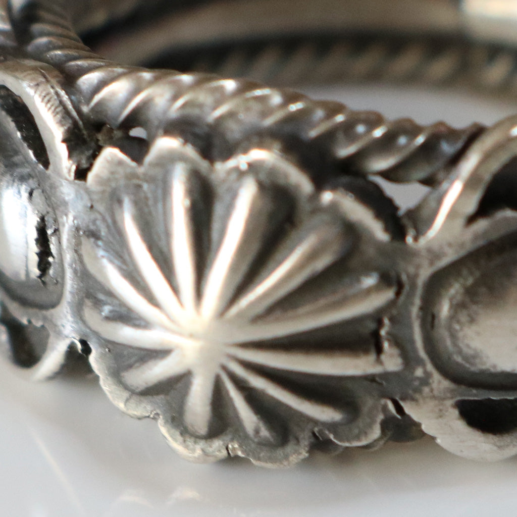 Indian Jewelry : Navajo Bobby Platero Ring