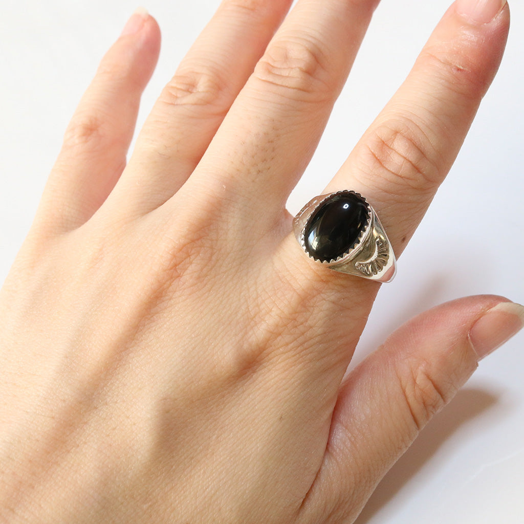 Indian Jewelry : Navajo Arnle Lincoln Onix Ring