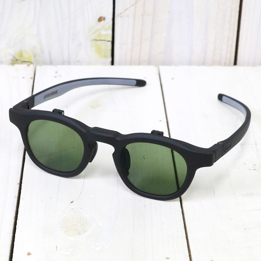 Kaptain Sunshine『La Grande Place Made by EYEVOL』(MATTE BLACK/GREEN)