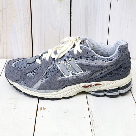 new balance『M1906DA』(GRAY)