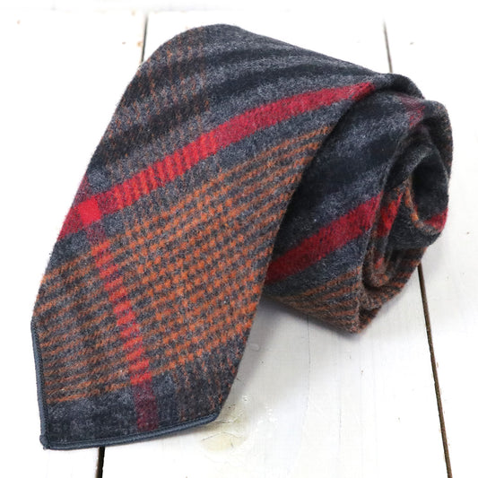 ENGINEERED GARMENTS『Neck Tie-Cotton Plaid Flannel』