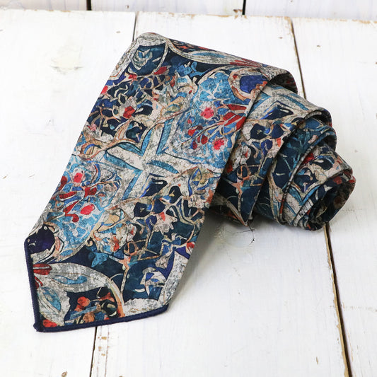 ENGINEERED GARMENTS : Neck Tie-Floral Printed Cotton Lawn