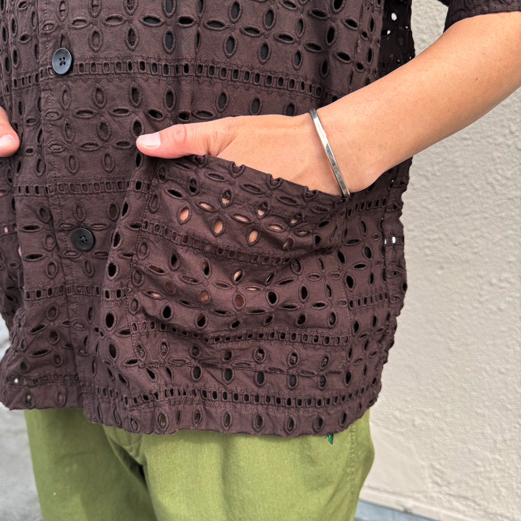 SOUTH2 WEST8 : Cabana Shirt-Cutwork Embroidery (Dk.Brown)