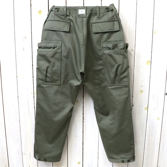 SASSAFRAS : OVERGROWN PANTS 4/5(MILITARY SATIN) (OLIVE)