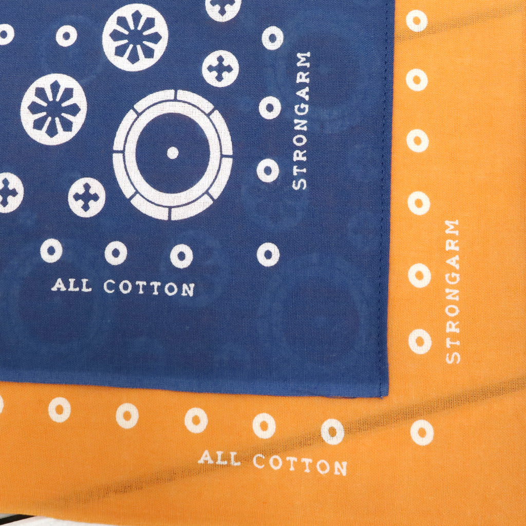 John Gluckow : Lot JG-BD03 The Circle-Dot Bandana