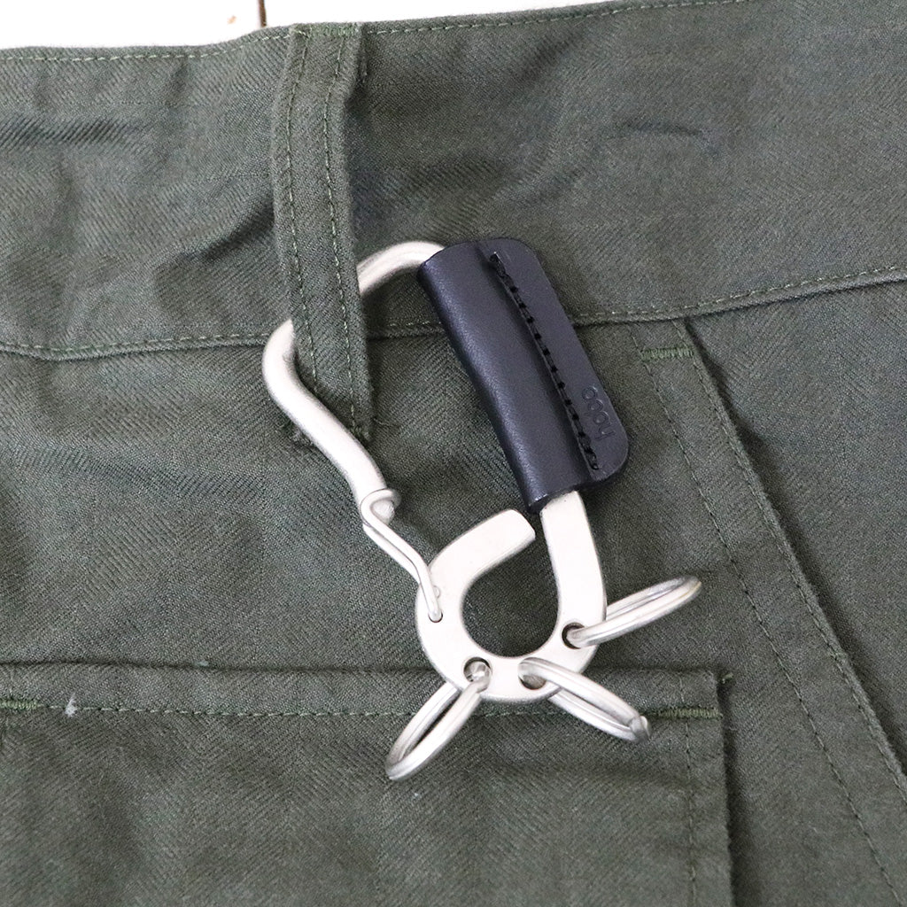 hobo『Carabiner Key Ring L with Cow Leather』