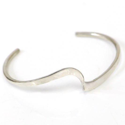 Indian Jewelry : Navajo Elaine Tahe Bangle