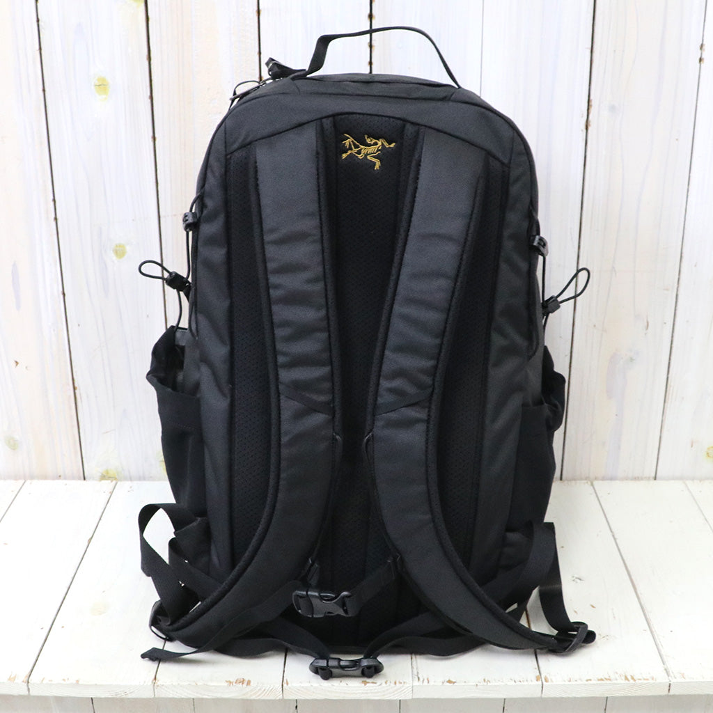 ARC'TERYX : MANTIS 26 BACKPACK (Black)