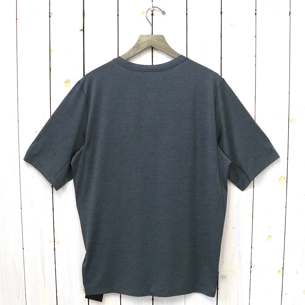 ARC'TERYX『Cormac Logo SS』(Black Heather)