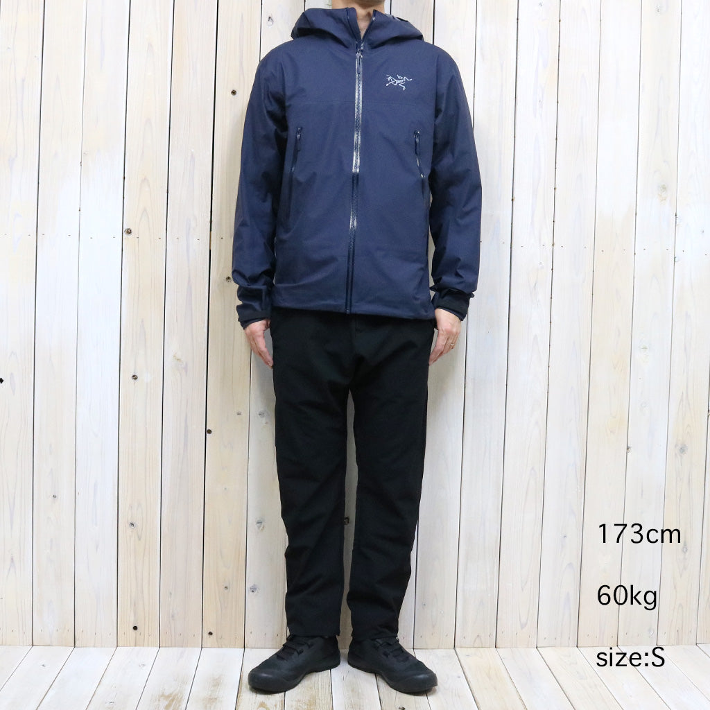 ARC'TERYX : Beta Jacket (Black Sapphire)