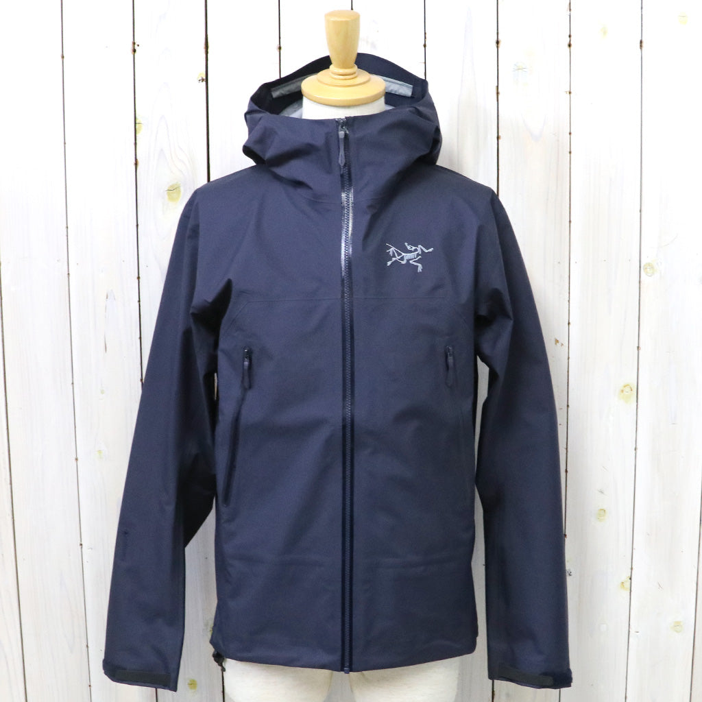 ARC'TERYX : Beta Jacket (Black Sapphire)