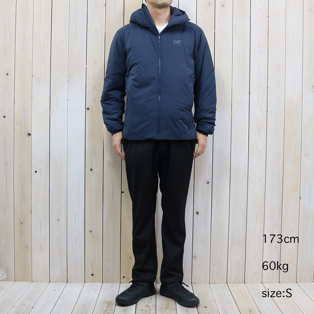 ARC'TERYX『Atom Heavyweight Hoody』(Black Sapphire)