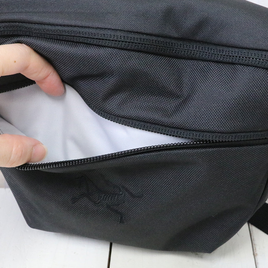 ARC'TERYX : Mantis 2 Waist Pack (Black II) – Reggieshop