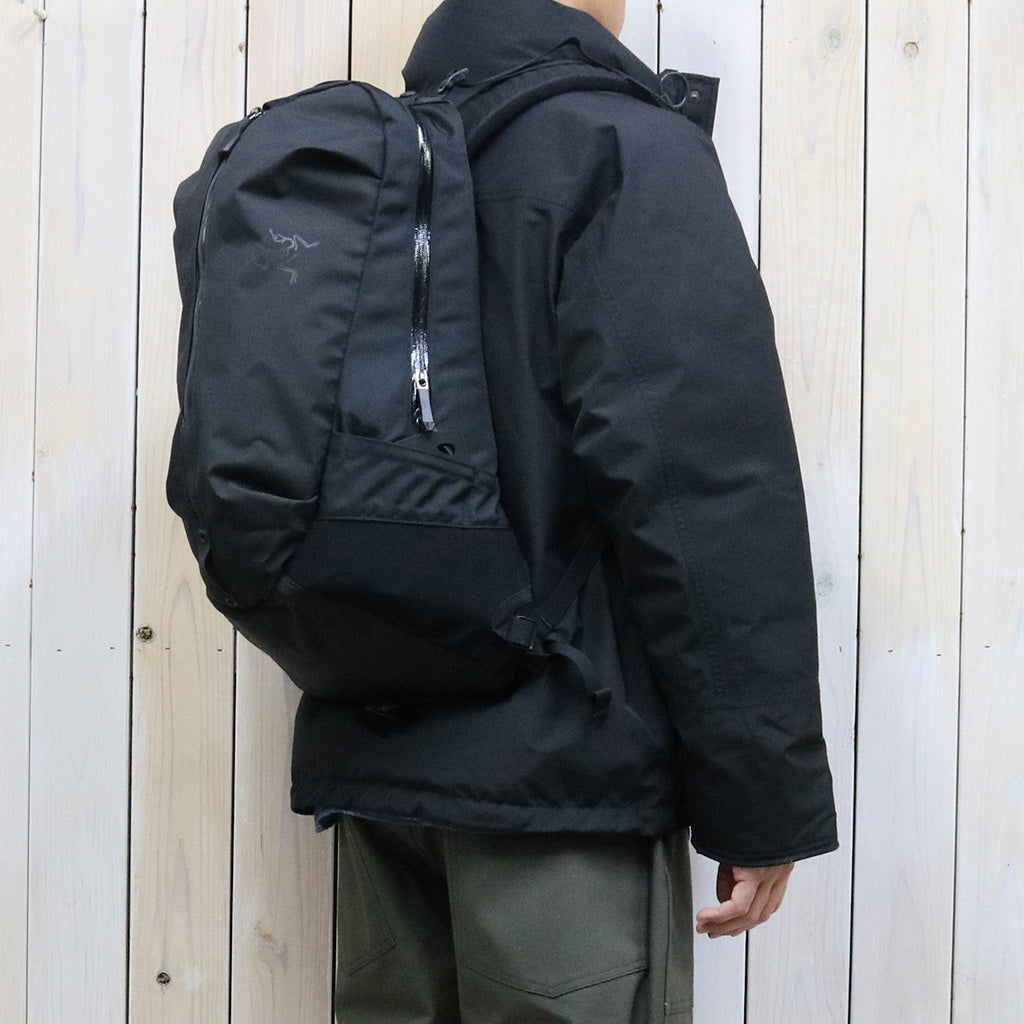 ARC'TERYX『Arro 22』(Black II)