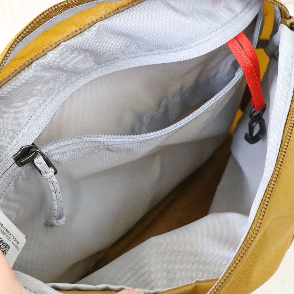 ARC'TERYX『Heliad 6L Crossbody bag』(Yukon)