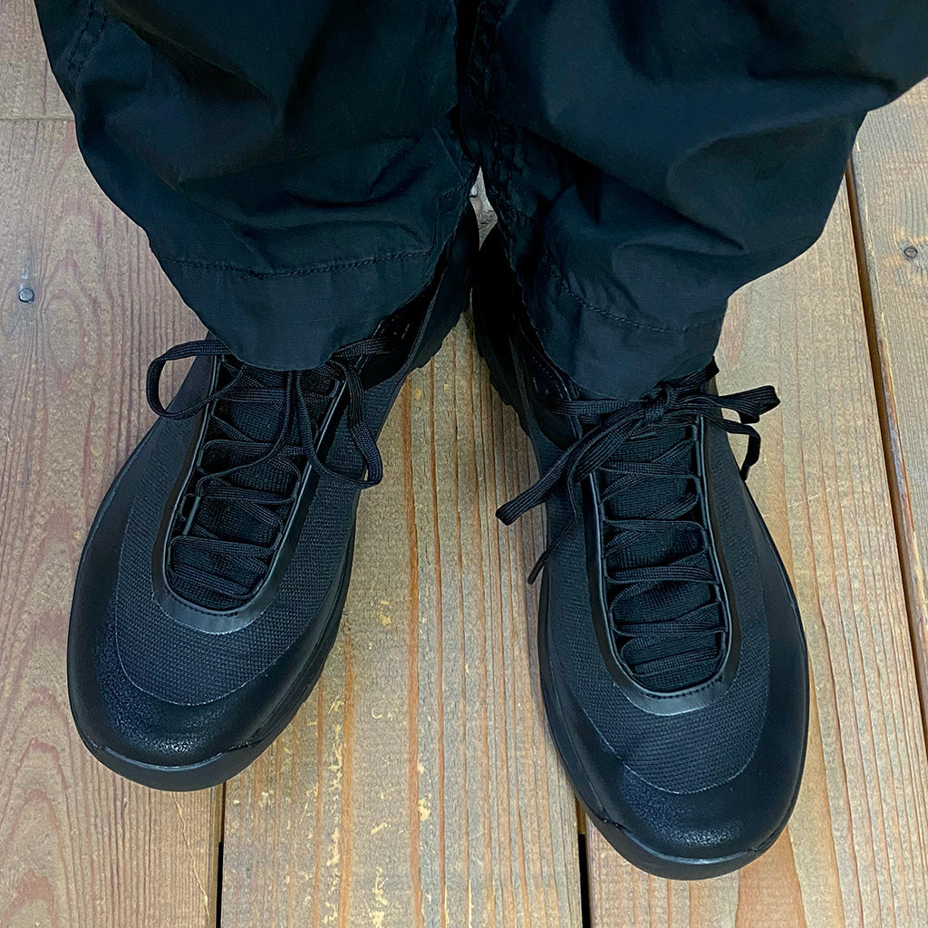 ARC'TERYX『Vertex Alpine GORE-TEX』(Black/Black)