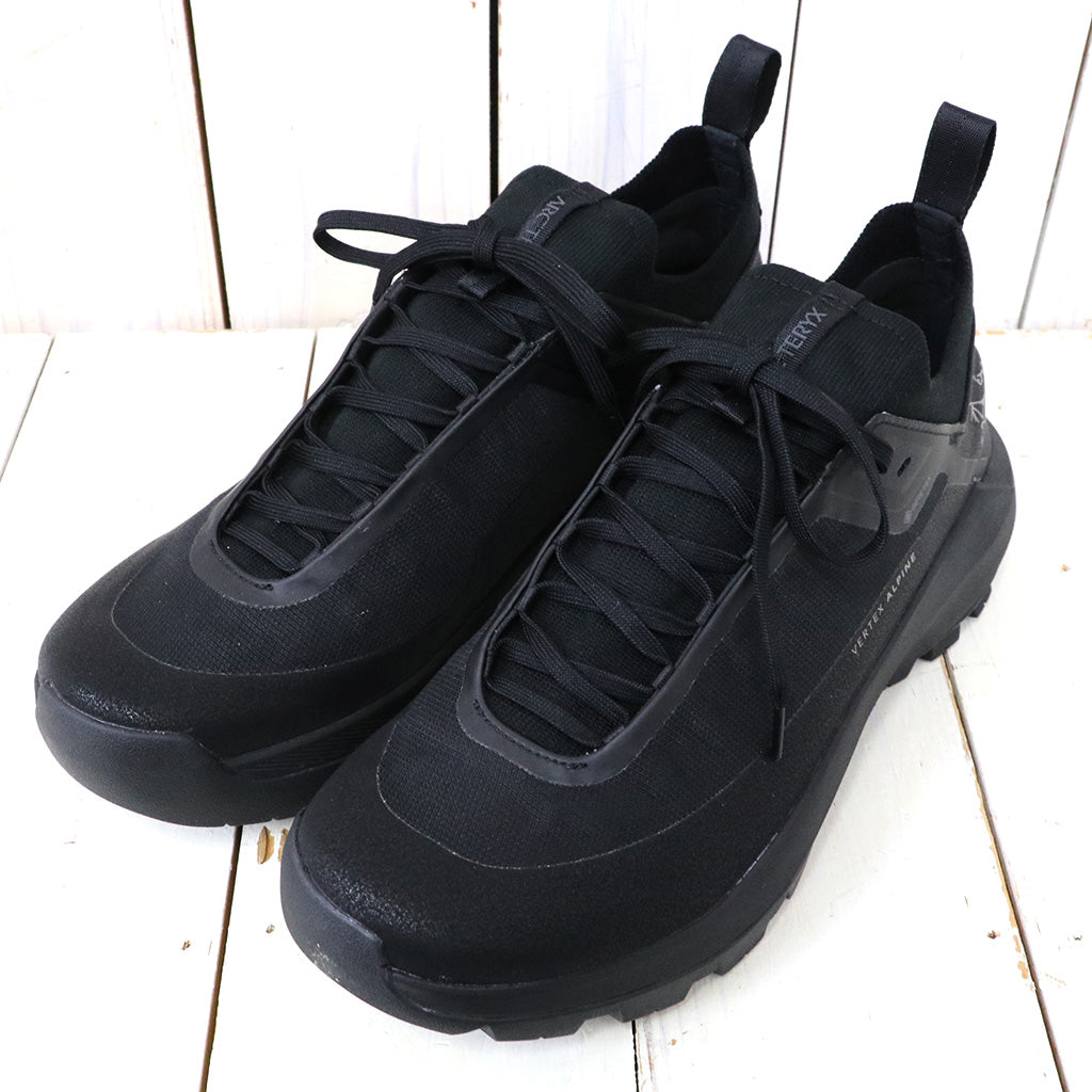 ARC'TERYX『Vertex Alpine GORE-TEX』(Black/Black)