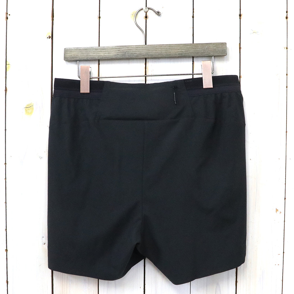 ARC'TERYX『Norvan Short 5”』(Black)