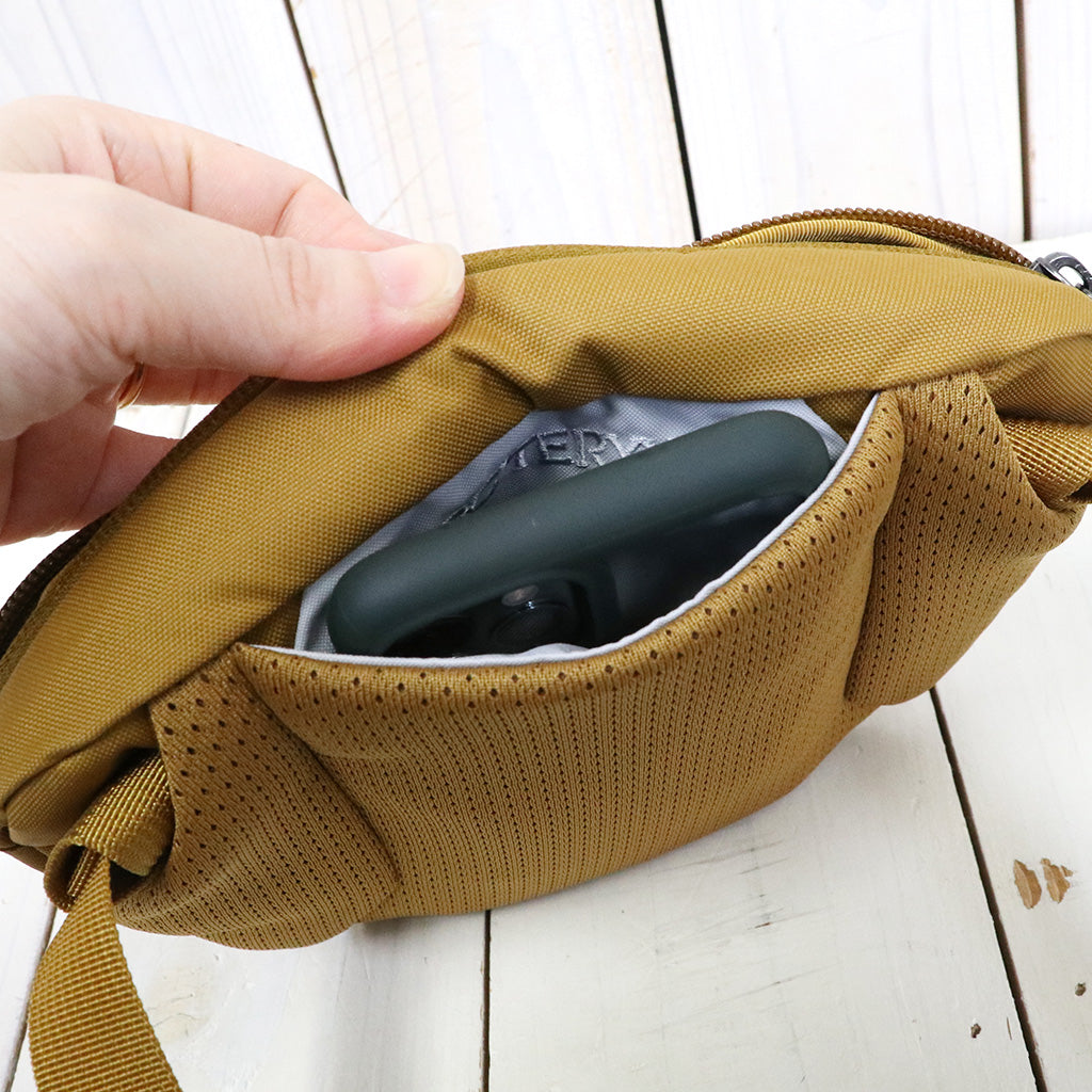 ARC'TERYX『Mantis 1 Waist Pack』(Yukon)