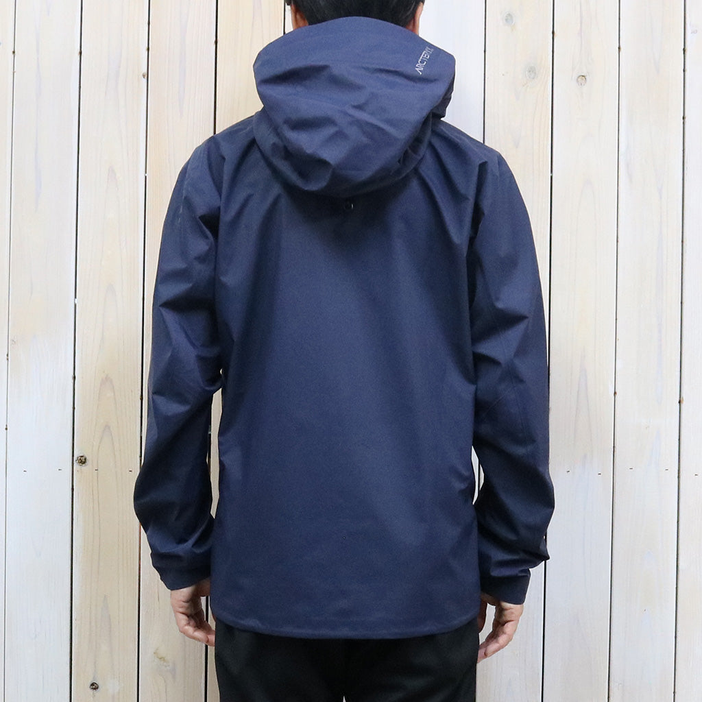 ARC'TERYX『Beta SL Jacket』(Black Sapphire)