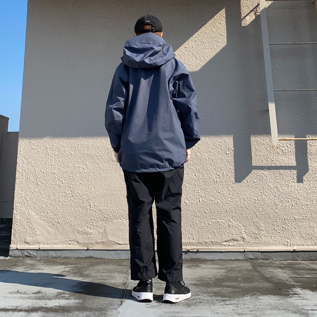 ARC'TERYX『Alpha SV Jacket』(Dk Stratus)