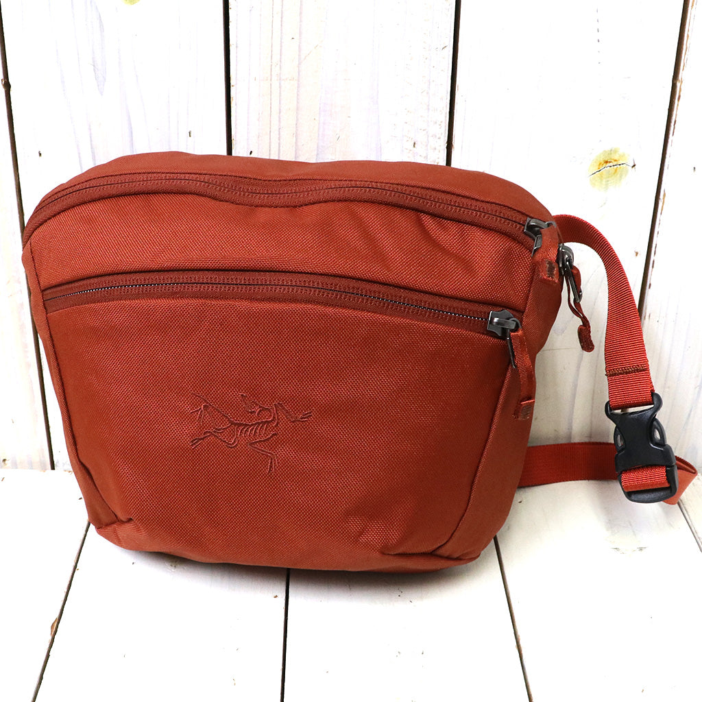 ARC'TERYX『Mantis 2 Waist Pack』(Sequoia)