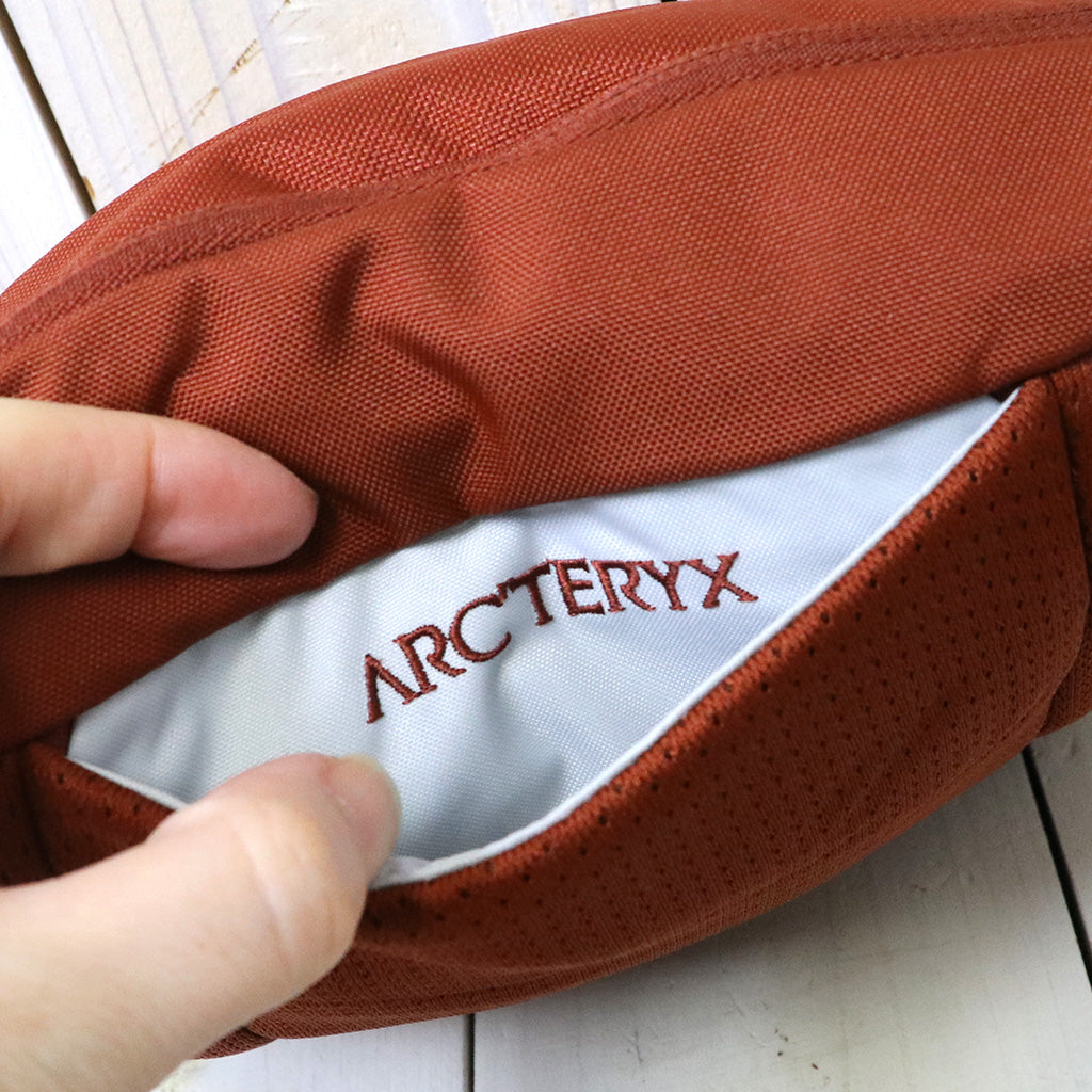 ARC'TERYX『Mantis 2 Waist Pack』(Sequoia)