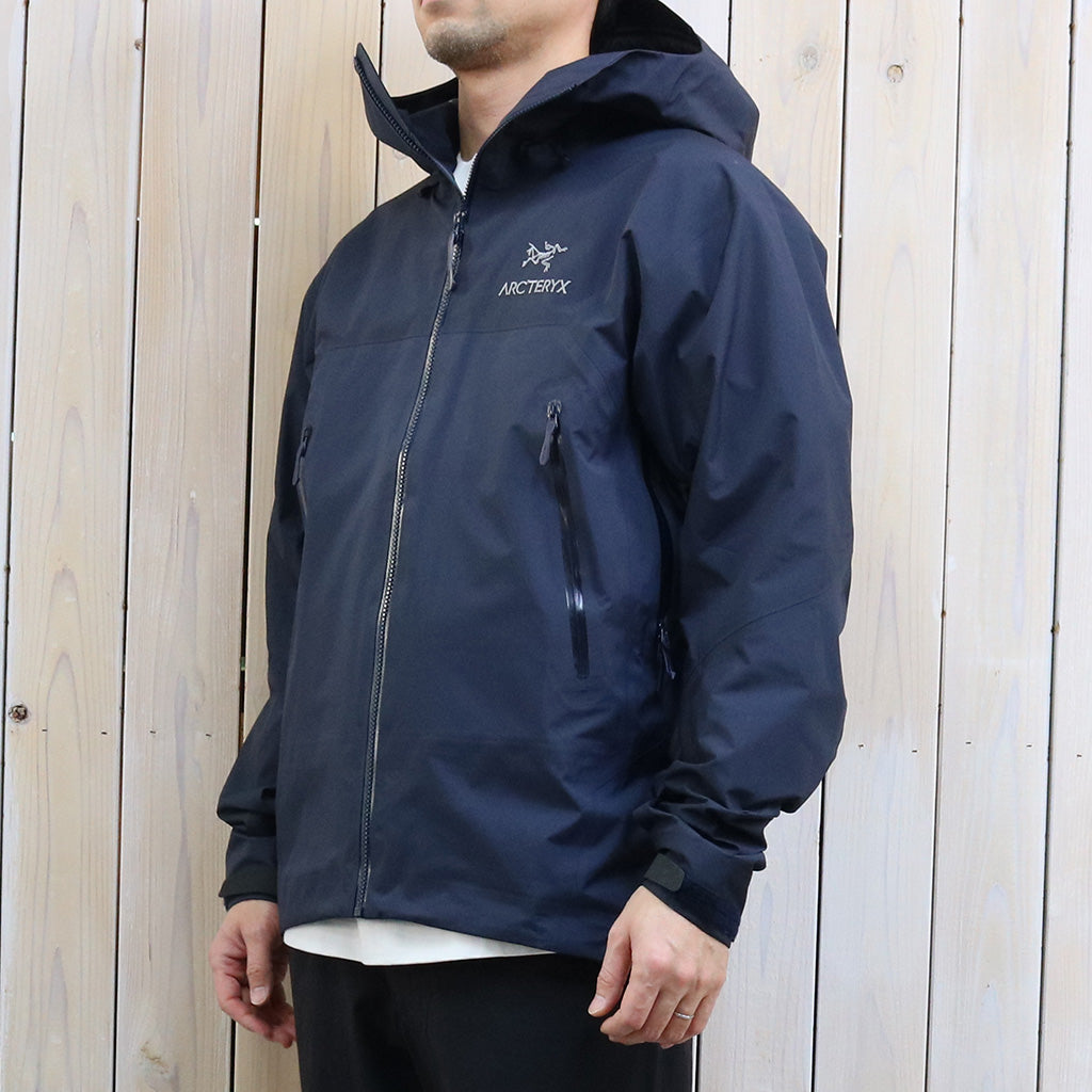 ARC'TERYX : Beta AR Jacket-Stormhood (Black Sapphire)
