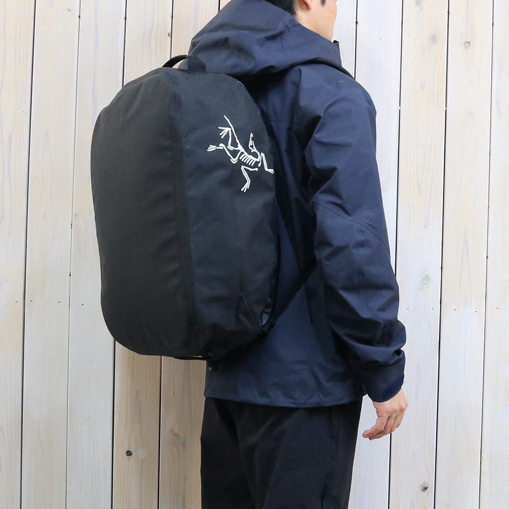 ARC'TERYX : Carrier 40 Duffle (Black)