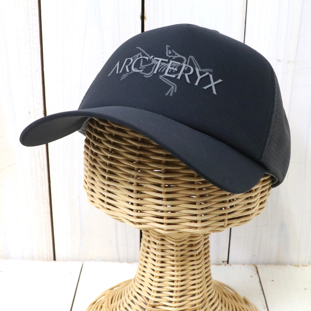 ARC'TERYX : Bird Word Trucker Hat (Black/Cloud)