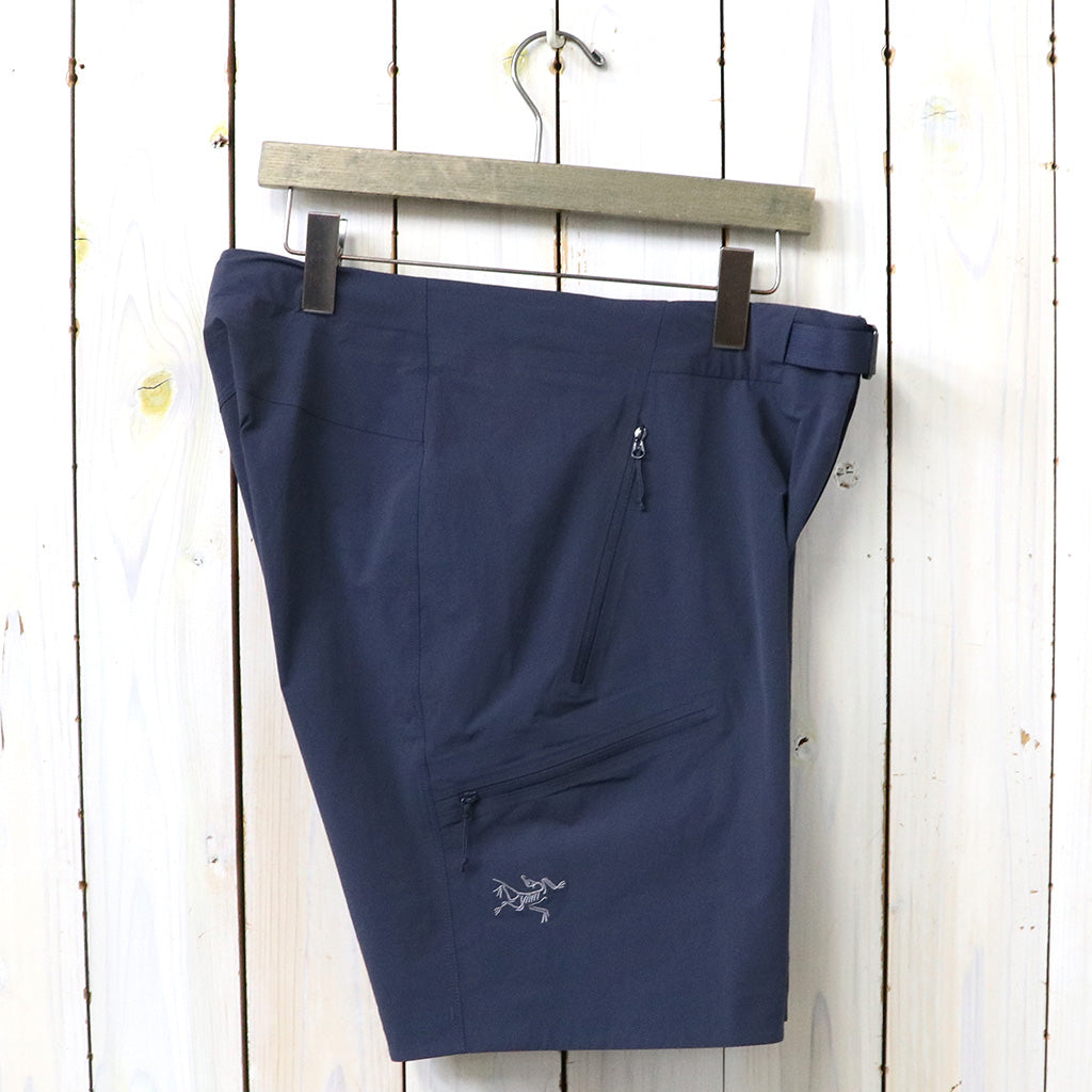 ARC'TERYX : Gamma SL Short 9” (Black Sapphire)