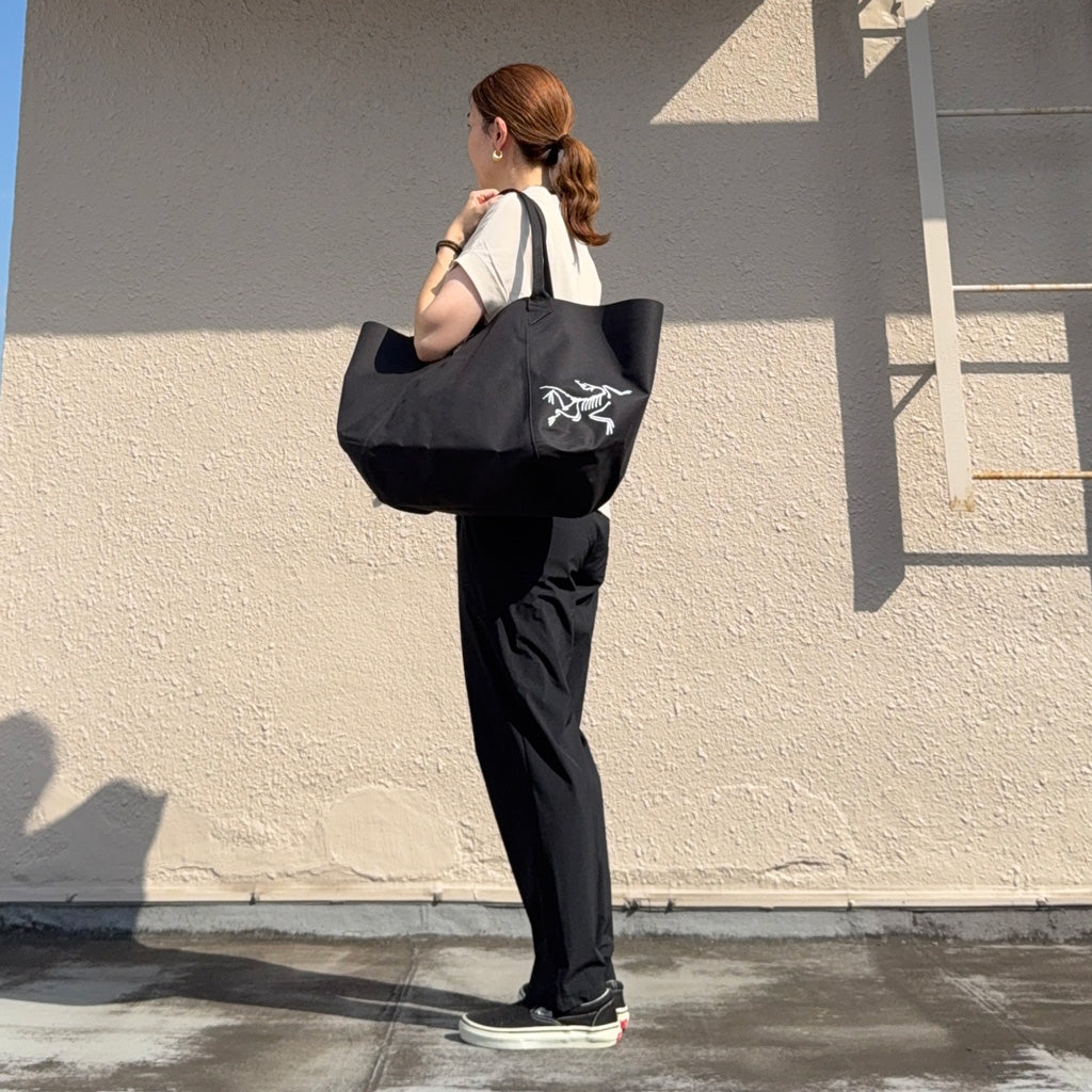 ARC'TERYX : Carrier 45 Gear Tote (Black)