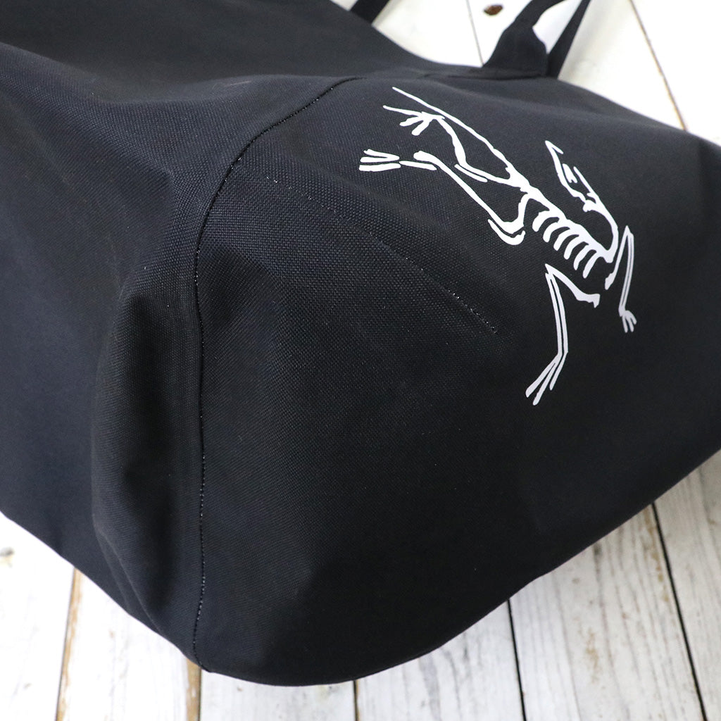 ARC'TERYX : Carrier 45 Gear Tote (Black)
