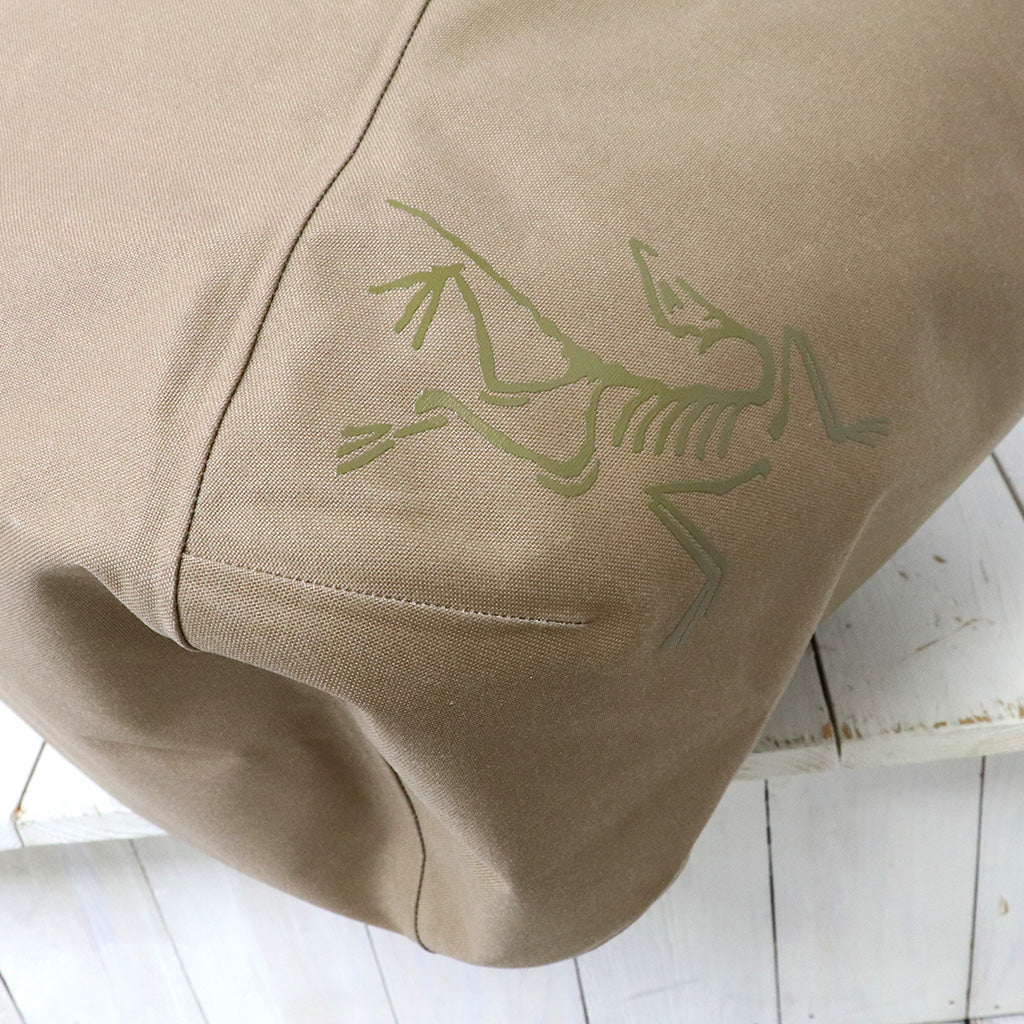 ARC'TERYX : Carrier 45 Gear Tote (Canvas)