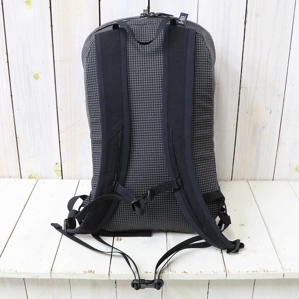 ARC'TERYX : Konseal 15L Backpack (Black)