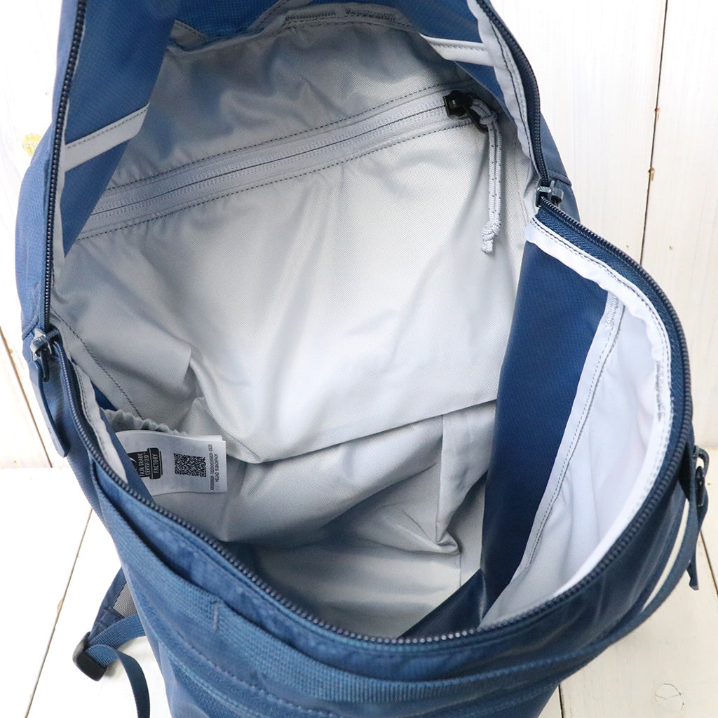 ARC'TERYX : Heliad 15L Backpack (Nightscape)