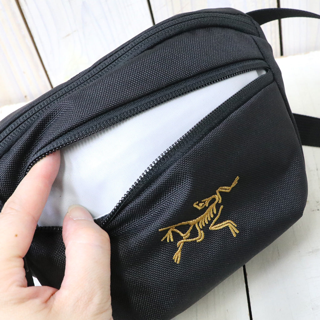 ARC'TERYX : Mantis 1 Waist Pack (24K Black) – Reggieshop