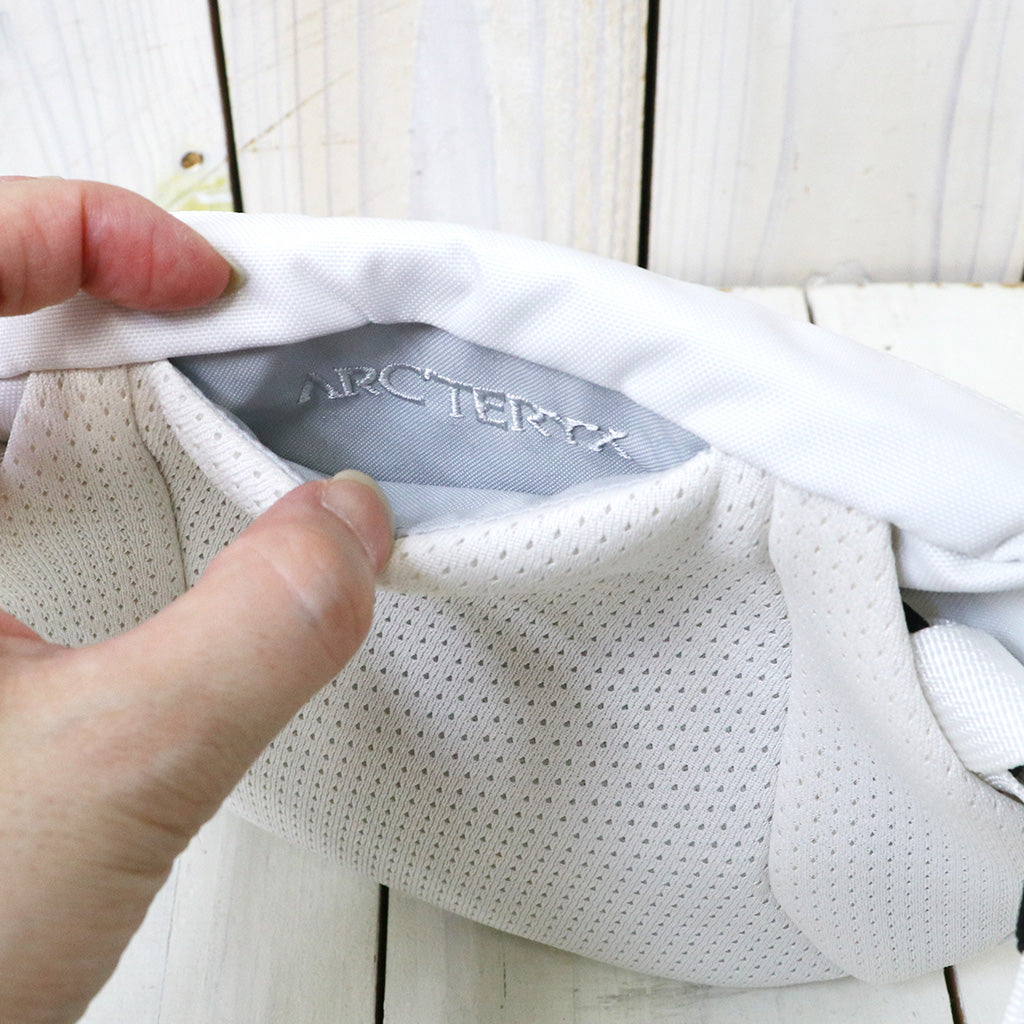 ARC'TERYX : Mantis 1 Waist Pack (Arctic Silk)