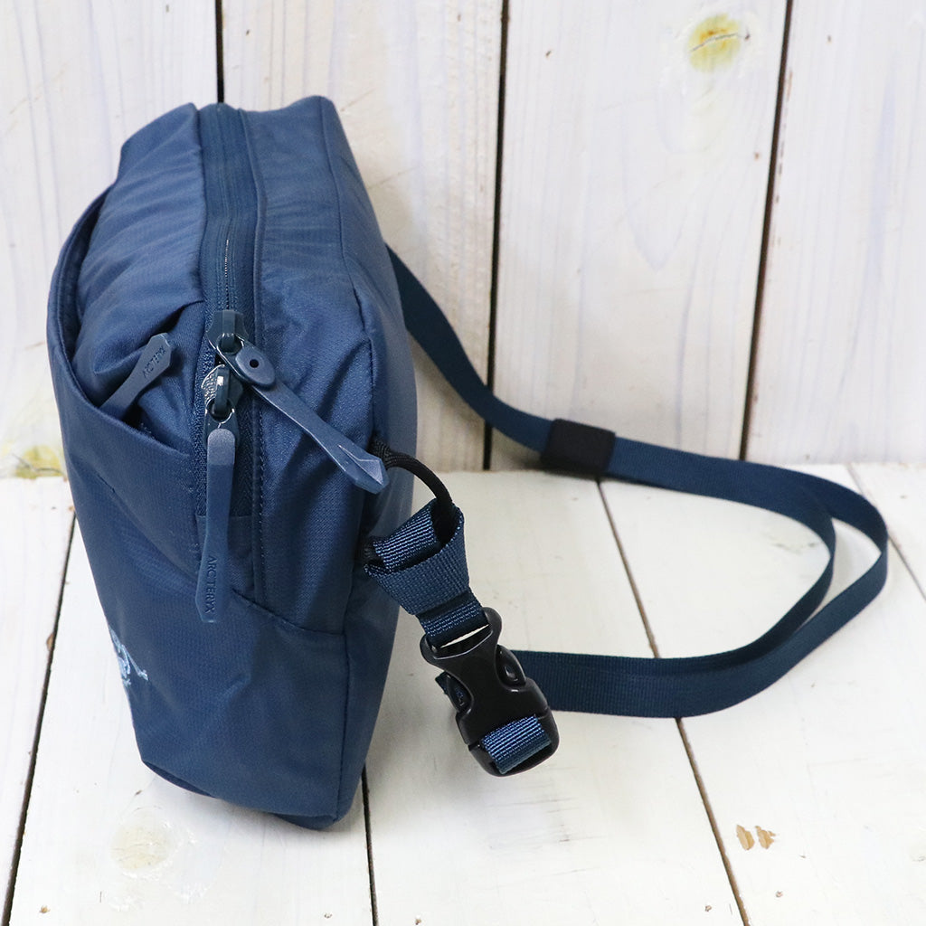 ARC'TERYX : Heliad Crossbody (Nightscape)