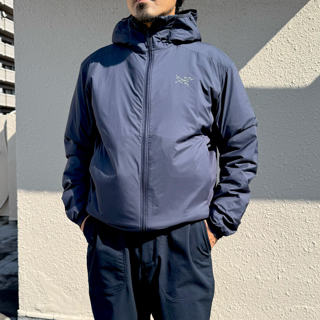 ARC'TERYX : Atom Hoody (Black Sapphire)