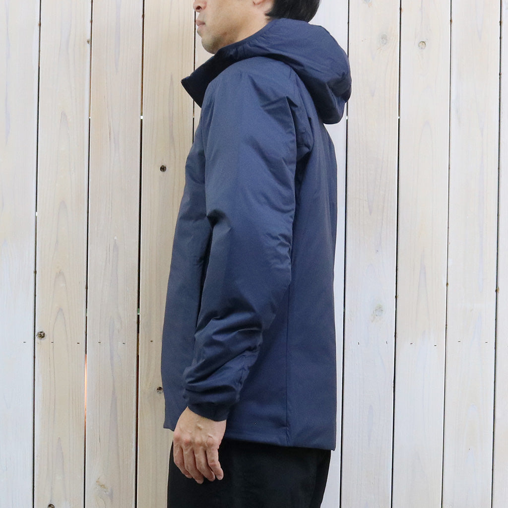 ARC'TERYX (アークテリクス) : Atom Hoody (Black Sapphire) – Reggieshop