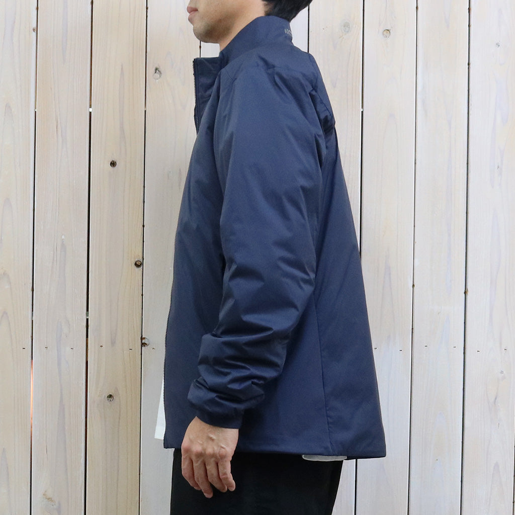 ARC'TERYX : Atom Jacket (Black Sapphire)