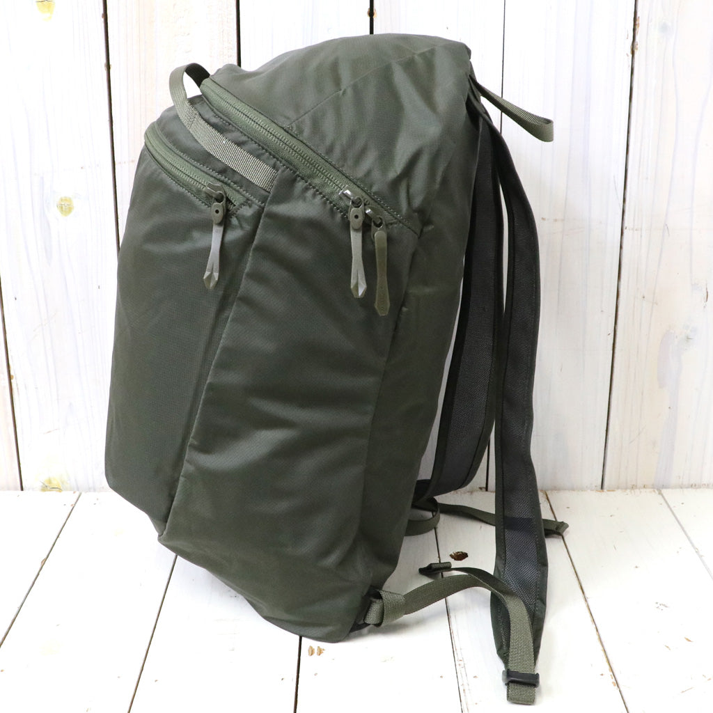 ARC'TERYX (アークテリクス) : Heliad 15L Backpack (Tatsu) – Reggieshop