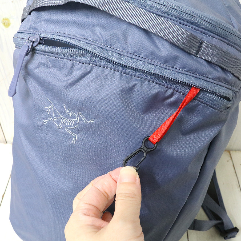 ARC'TERYX : Heliad 15L Backpack (Stratus)