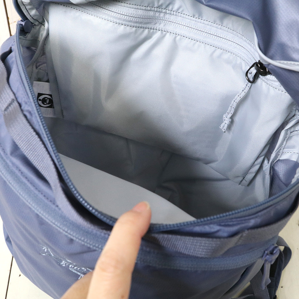 ARC'TERYX : Heliad 15L Backpack (Stratus)